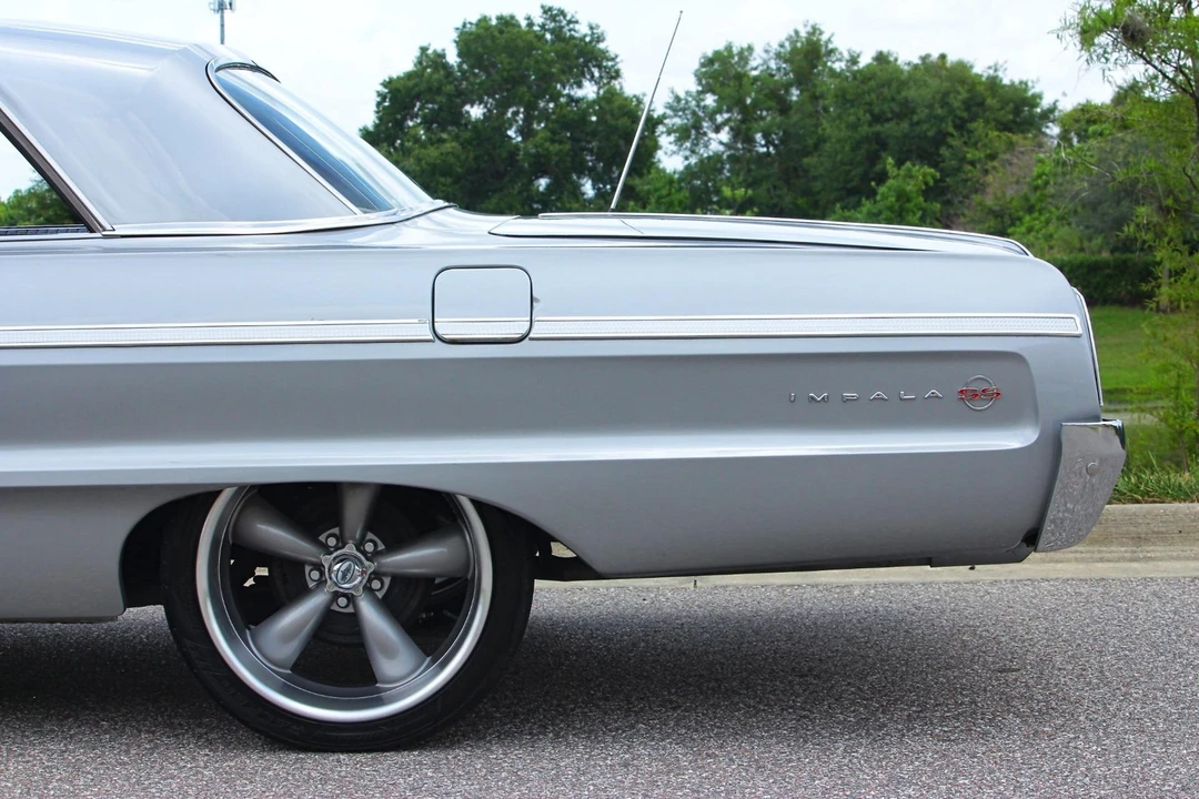 1964 Chevrolet Impala SS 3rd Gen - Image 28 of 31