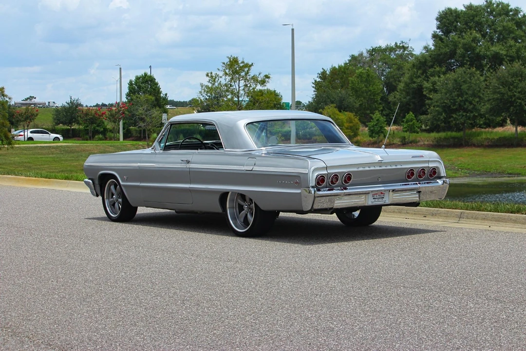 1964 Chevrolet Impala SS 3rd Gen - Image 21 of 31