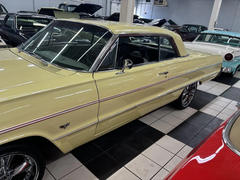 1964 Chevrolet Impala 3rd Gen - Image 15 of 31