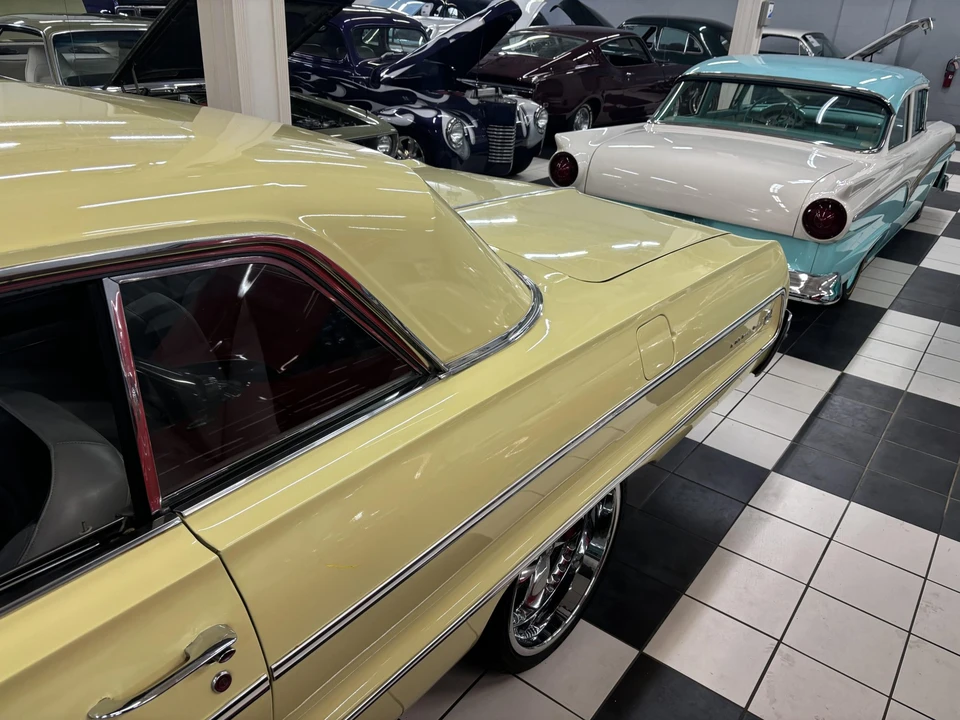 1964 Chevrolet Impala 3rd Gen - Image 22 of 31