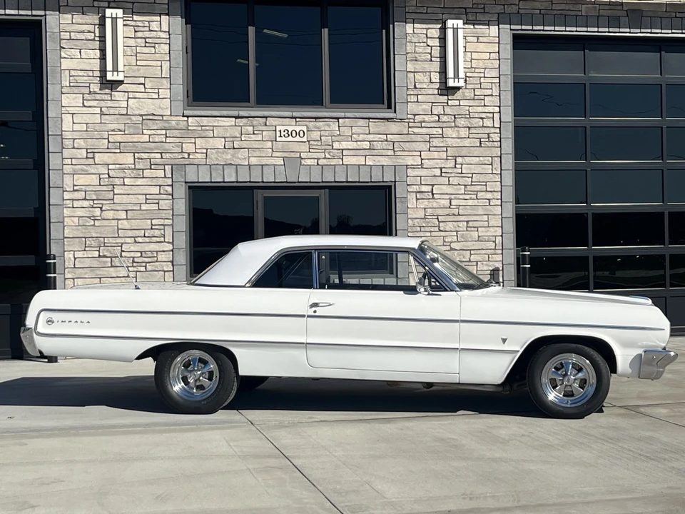 1964 Chevrolet Impala 3rd Gen - Image 14 of 31