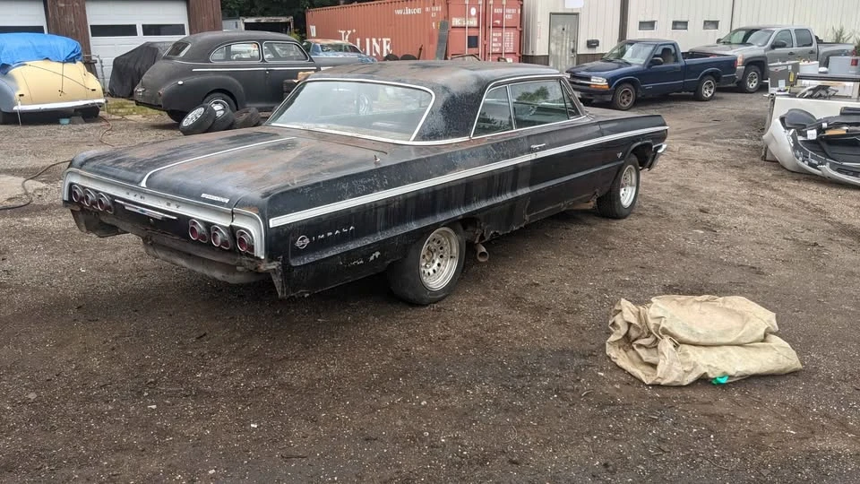1964 Chevrolet Impala SS 3rd Gen - Image 2 of 11