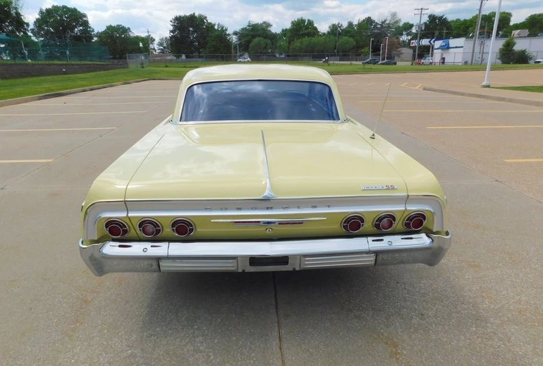 1964 Chevrolet Impala SS 3rd Gen - Image 28 of 31