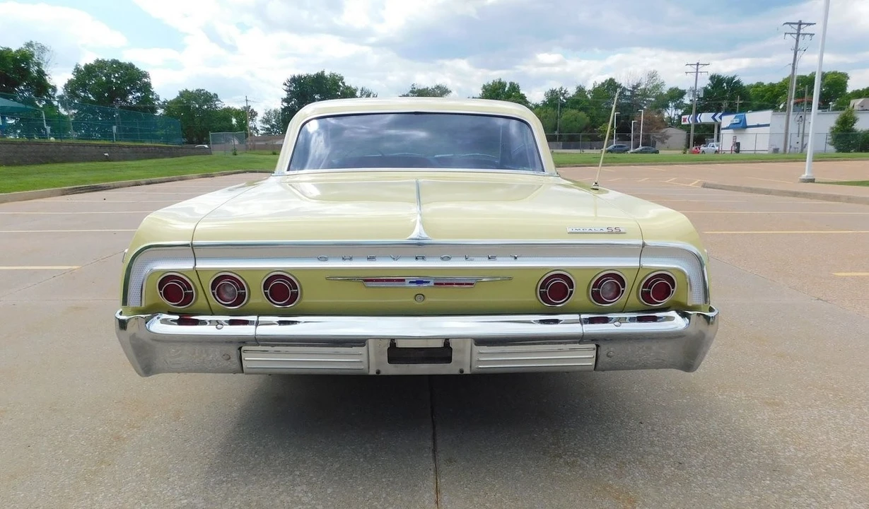 1964 Chevrolet Impala SS 3rd Gen - Image 7 of 31