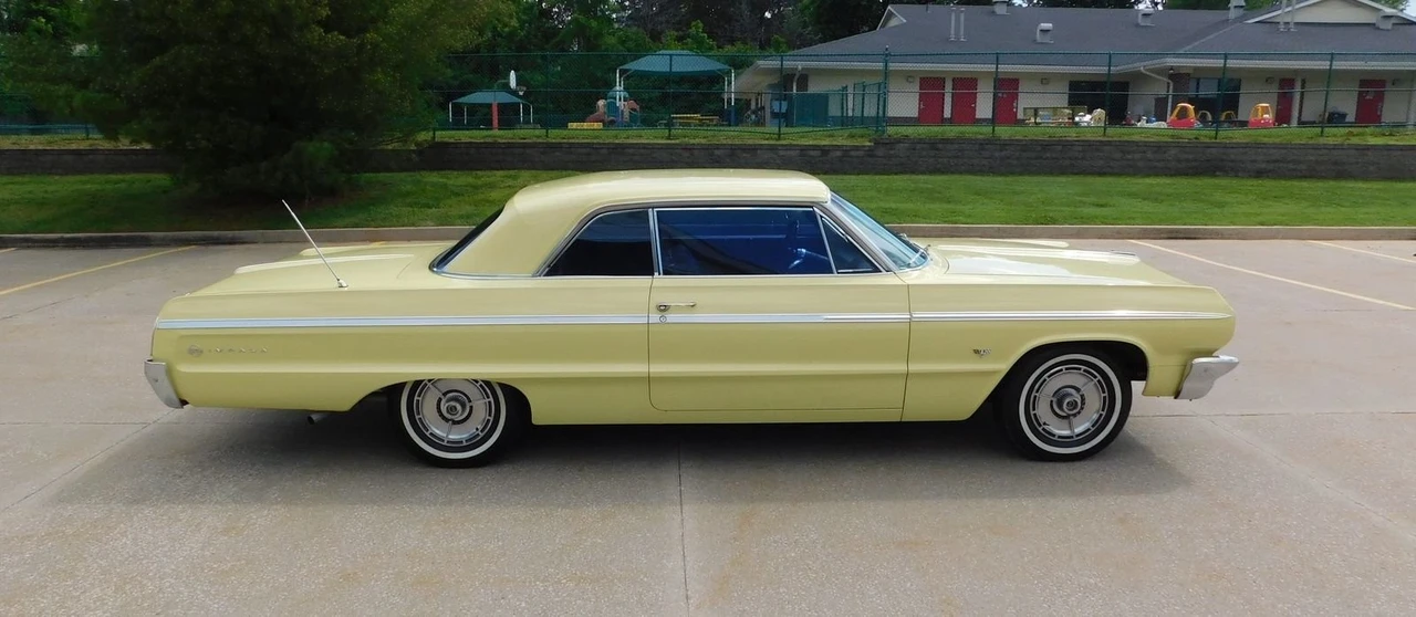 1964 Chevrolet Impala SS 3rd Gen - Image 25 of 31