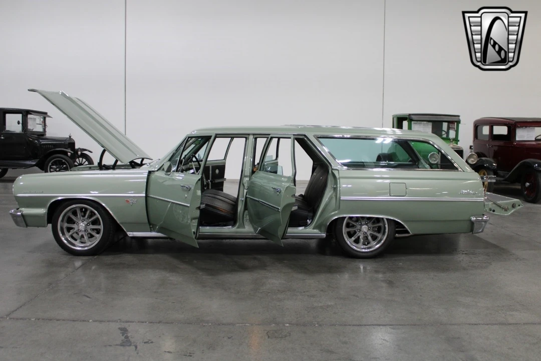 1964 Chevrolet Malibu - Image 9 of 12