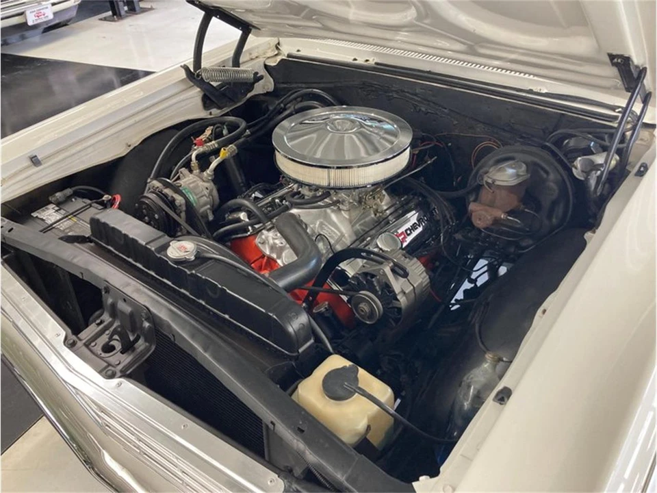1964 Chevrolet Malibu - Image 23 of 31
