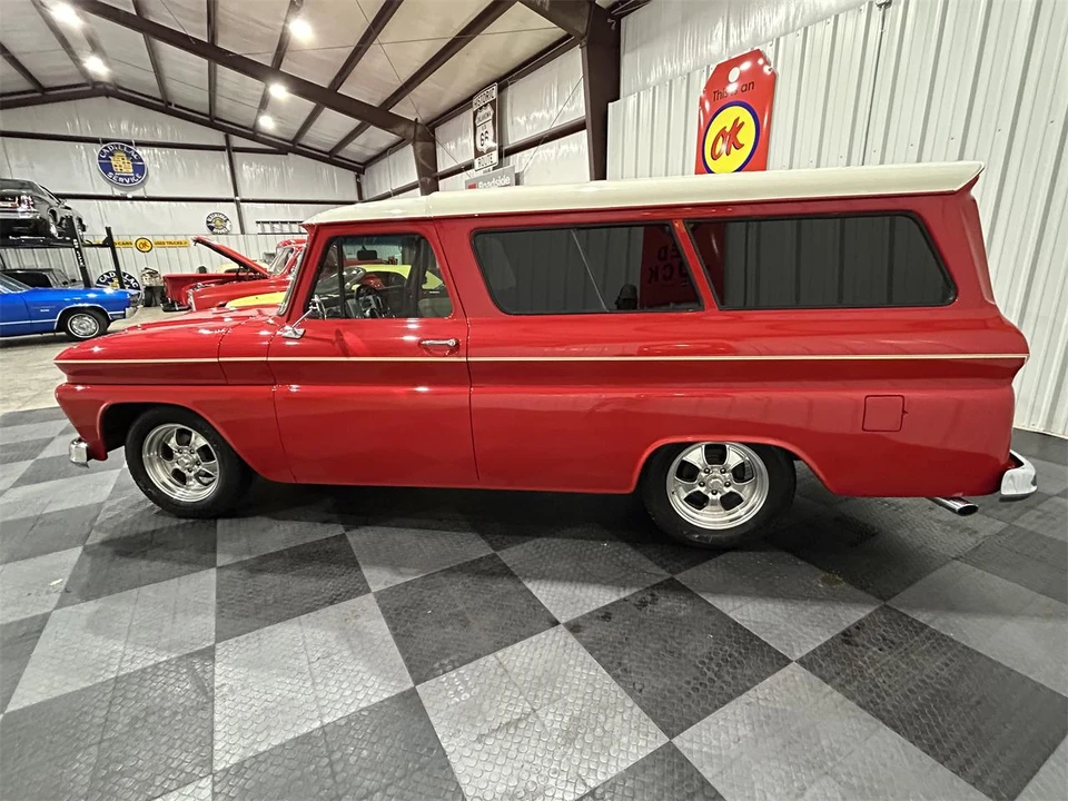 1964 Chevrolet Suburban 5th Gen - Image 3 of 20