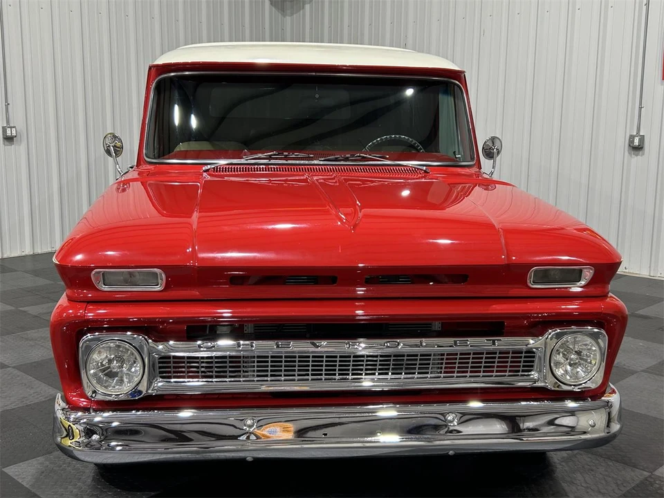 1964 Chevrolet Suburban 5th Gen - Image 5 of 20