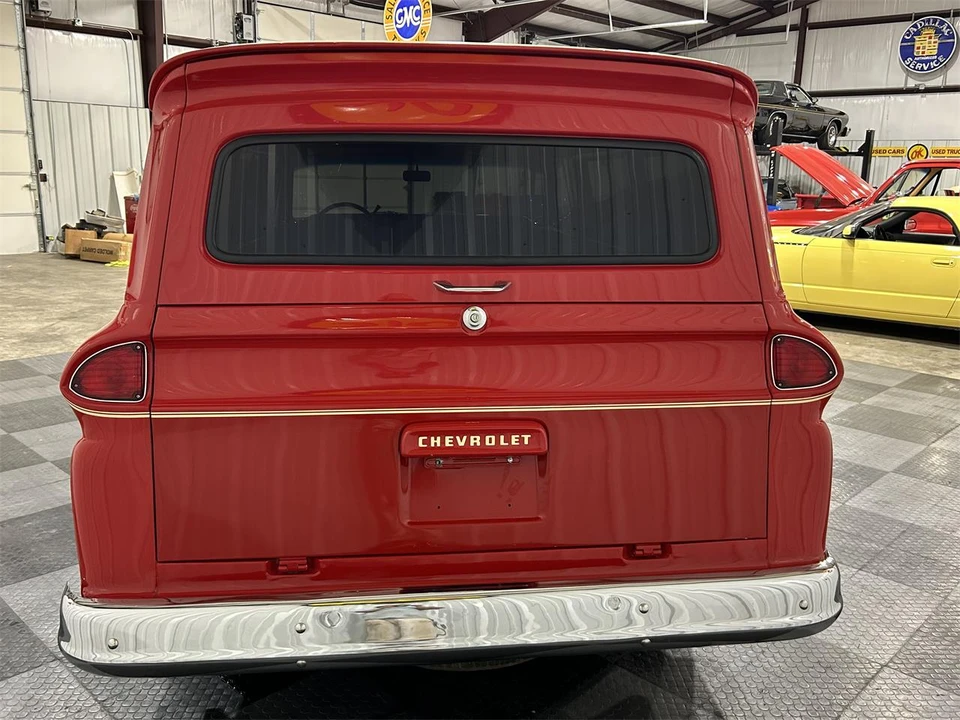 1964 Chevrolet Suburban 5th Gen - Image 10 of 20