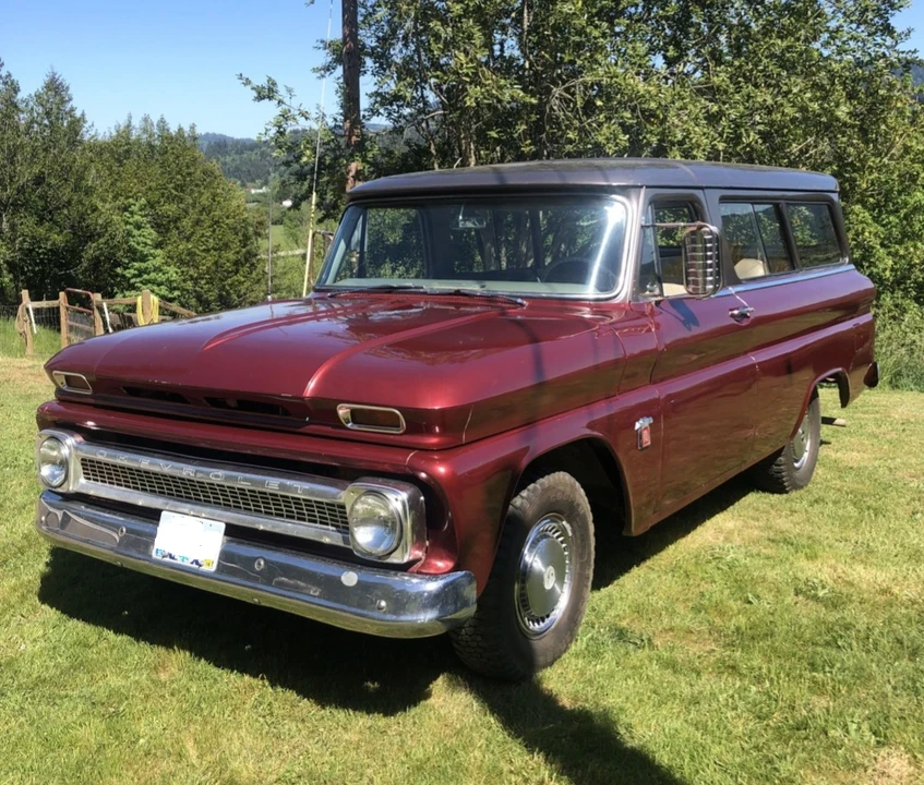 1964 Chevrolet Suburban 5th Gen - Image 6 of 31