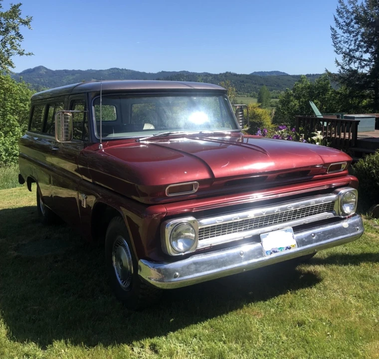 1964 Chevrolet Suburban 5th Gen - Image 8 of 31