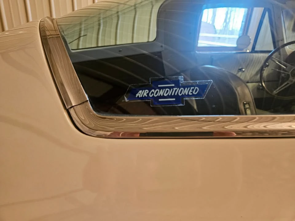 1964 Chevrolet Corvette C2 - Image 14 of 17
