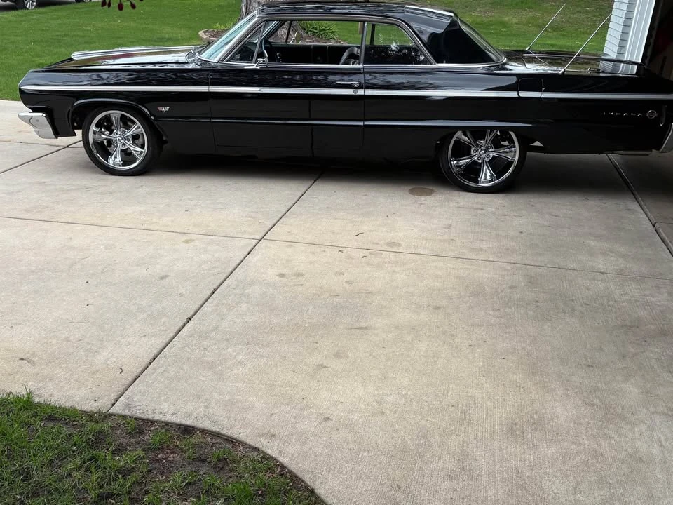 1964 Chevrolet Impala SS 3rd Gen - Image 2 of 10