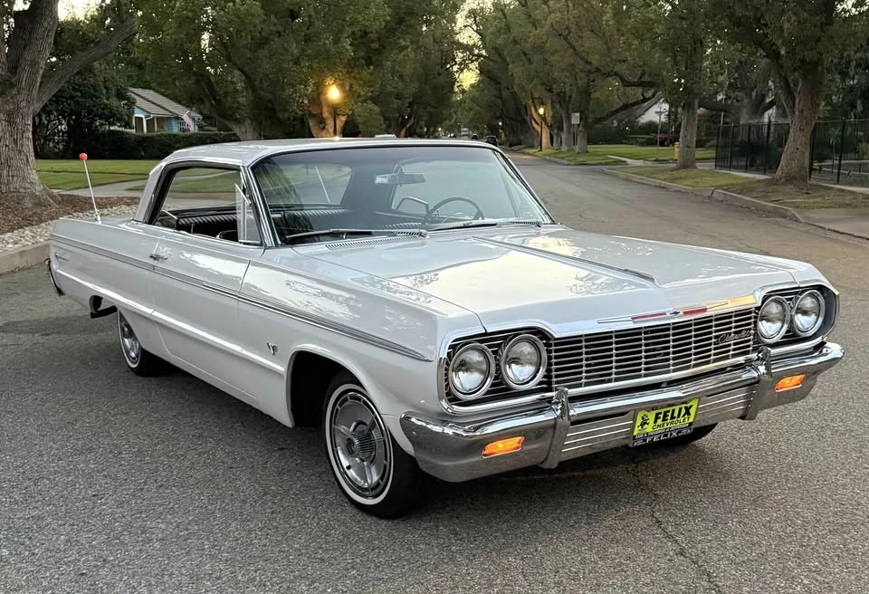 1964 Chevrolet Impala SS 3rd Gen - Image 9 of 10