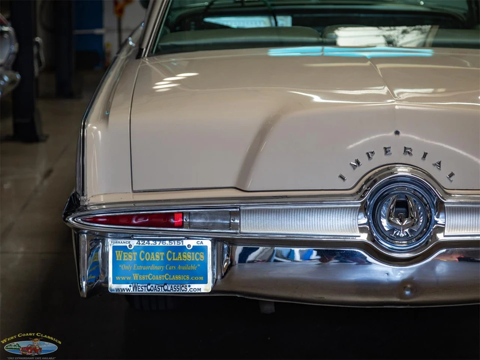1964 Chrysler Imperial 2nd Gen - Image 18 of 31