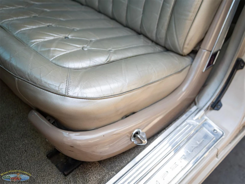 1964 Chrysler Imperial 2nd Gen - Image 28 of 31