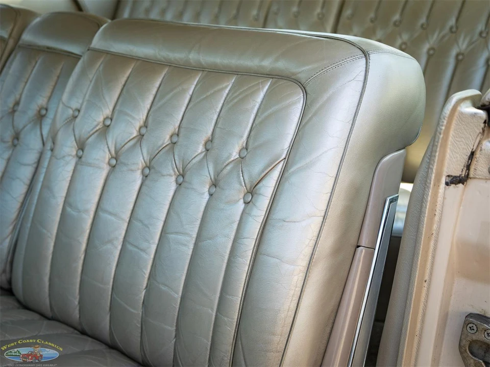 1964 Chrysler Imperial 2nd Gen - Image 29 of 31