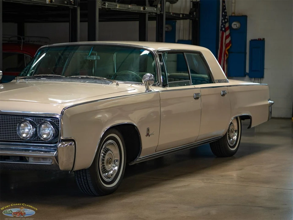 1964 Chrysler Imperial 2nd Gen - Image 9 of 31
