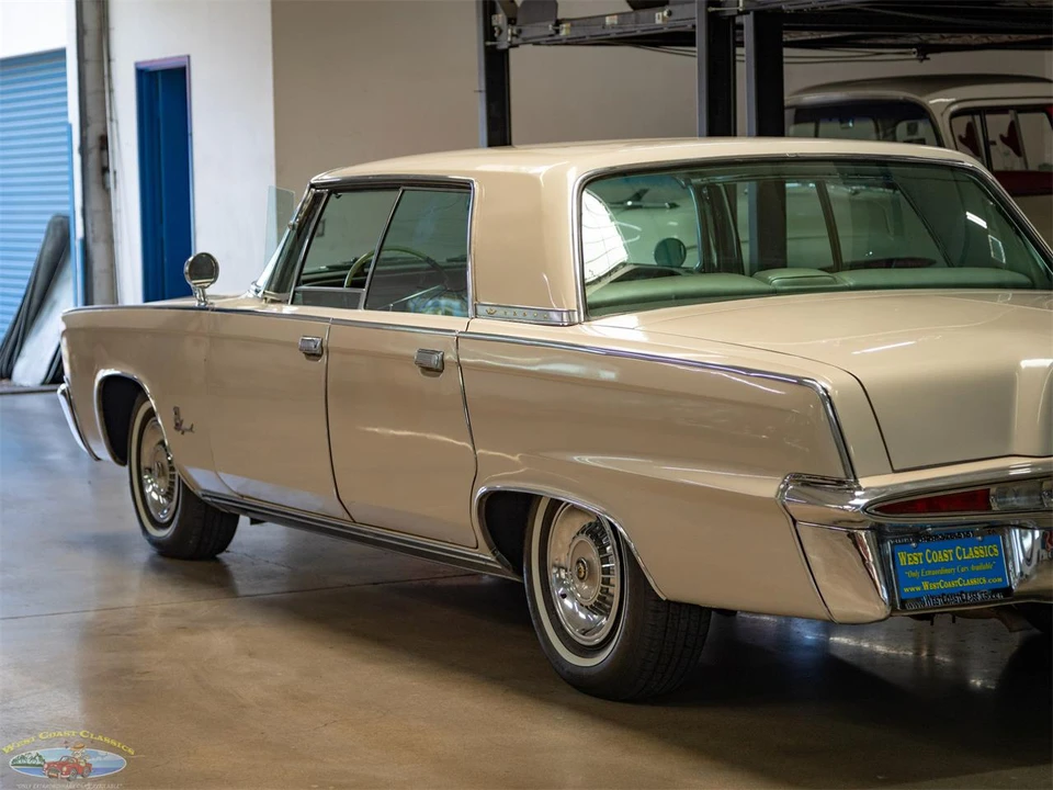 1964 Chrysler Imperial 2nd Gen - Image 22 of 31