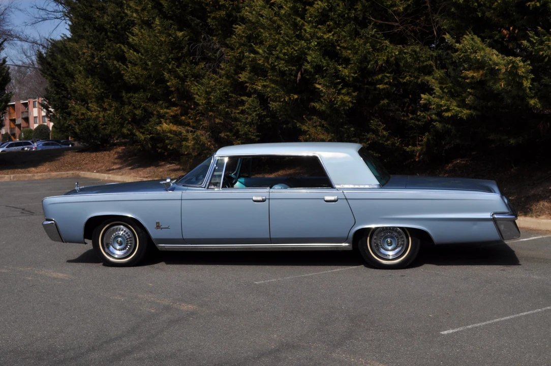1964 Chrysler Imperial 2nd Gen - Image 30 of 31