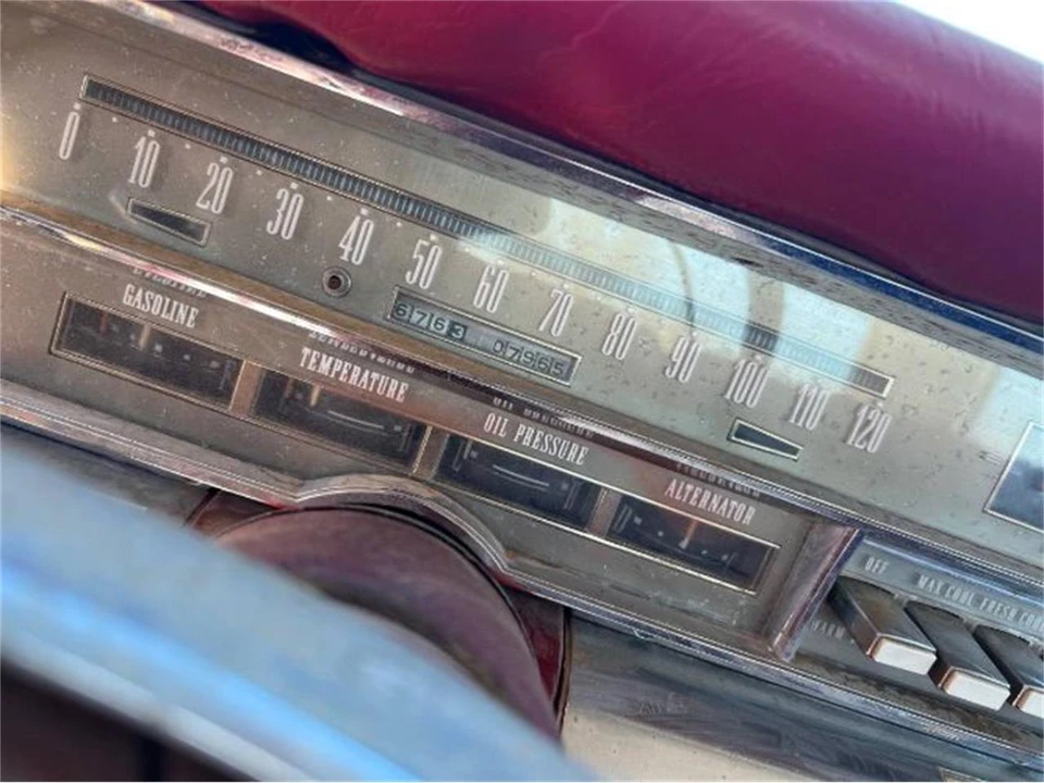 1964 Chrysler Imperial 2nd Gen - Image 2 of 2