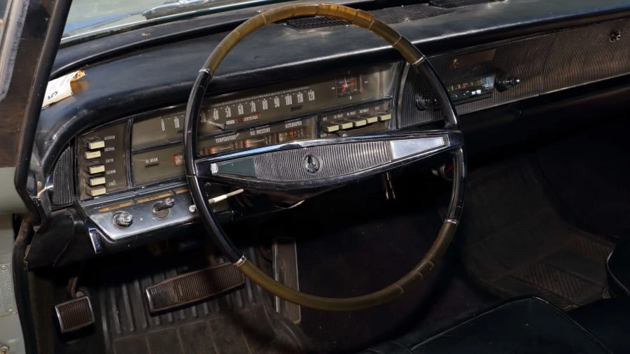 1964 Chrysler Imperial 2nd Gen - Image 10 of 12