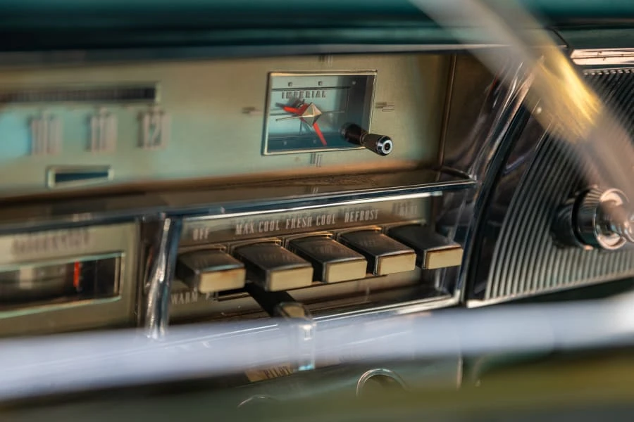 1964 Chrysler Imperial 2nd Gen - Image 23 of 30