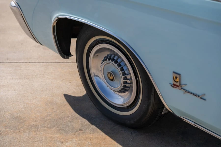 1964 Chrysler Imperial 2nd Gen - Image 18 of 30