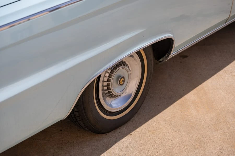 1964 Chrysler Imperial 2nd Gen - Image 10 of 30