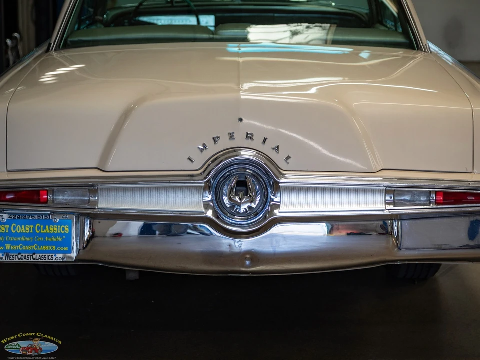 1964 Chrysler Imperial 2nd Gen - Image 23 of 31