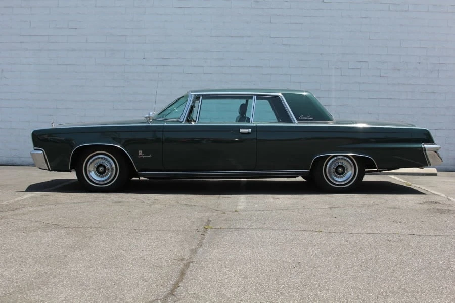 1964 Chrysler Imperial 2nd Gen - Image 11 of 12