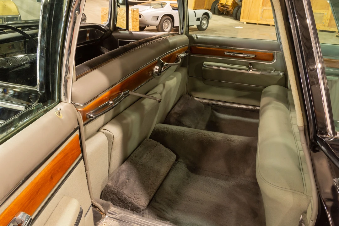 1964 Chrysler Imperial 2nd Gen - Image 17 of 29