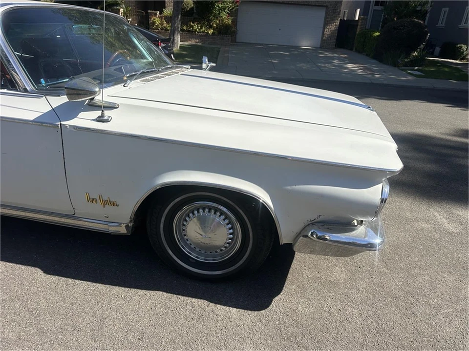 1964 Chrysler New Yorker - Image 17 of 31