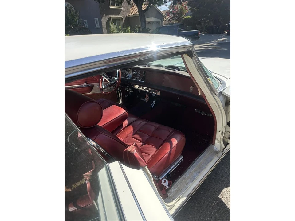 1964 Chrysler New Yorker - Image 26 of 31