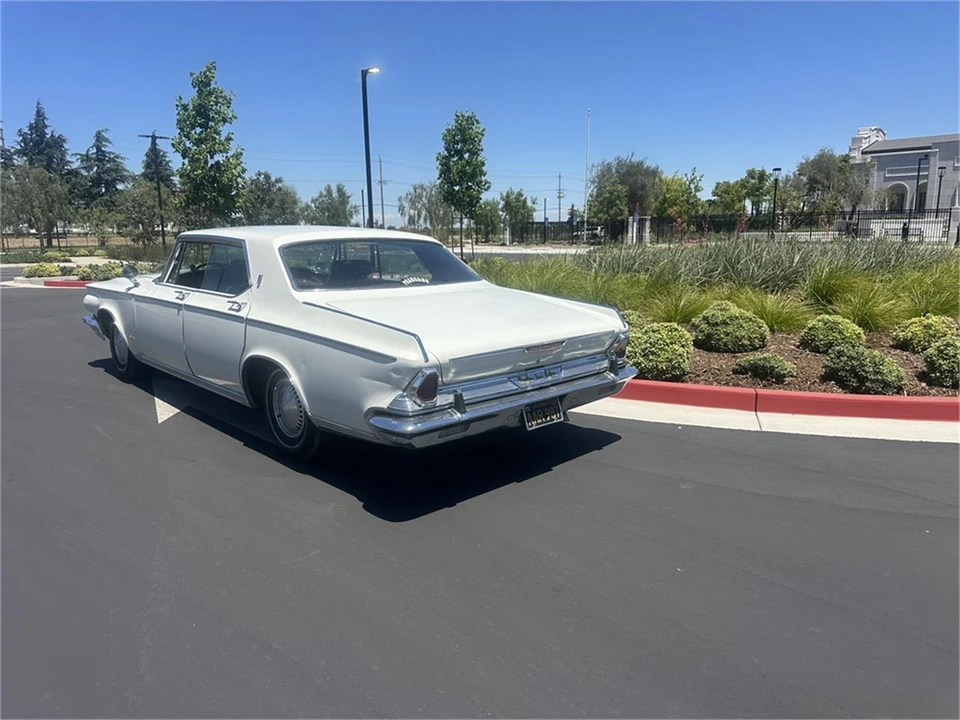 1964 Chrysler New Yorker - Image 9 of 31