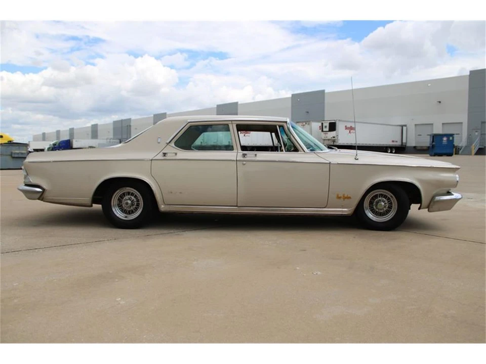 1964 Chrysler New Yorker - Image 18 of 31
