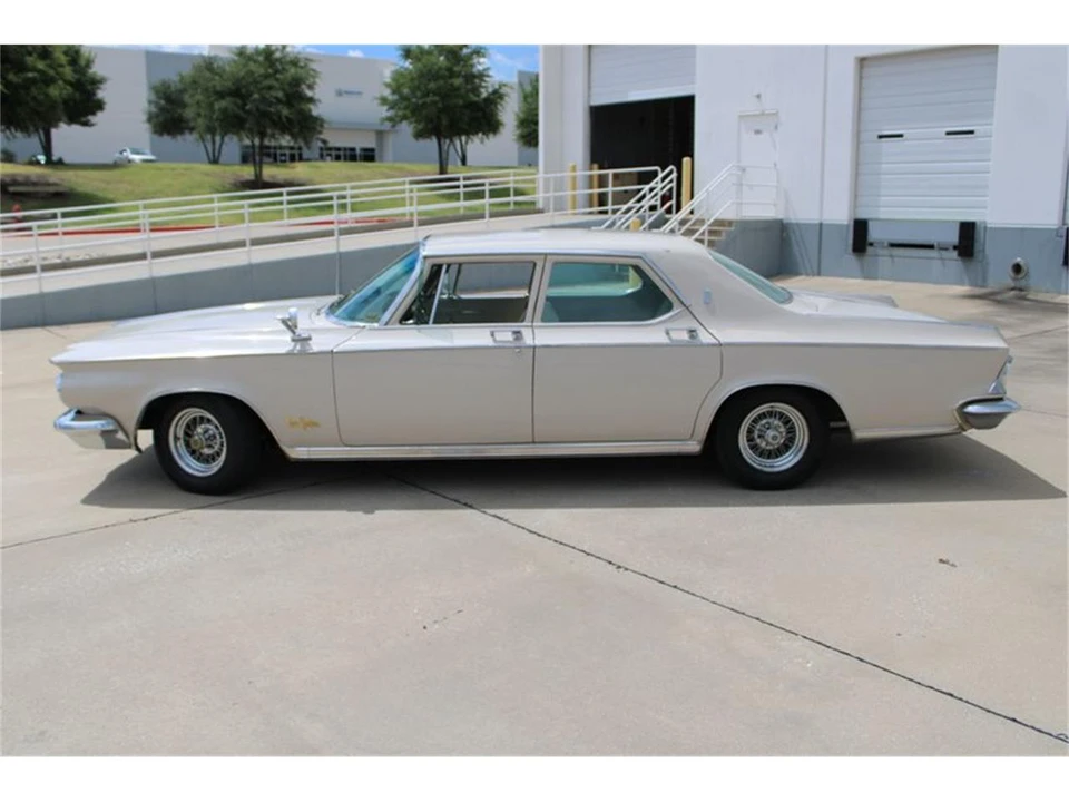 1964 Chrysler New Yorker - Image 5 of 31