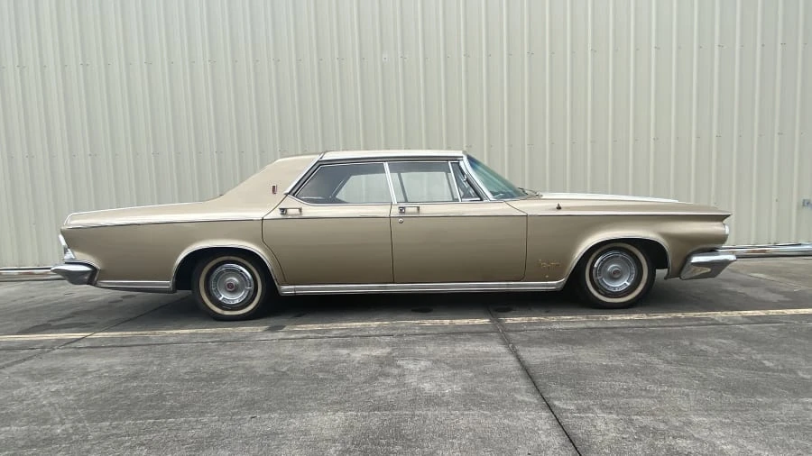 1964 Chrysler New Yorker - Image 11 of 12