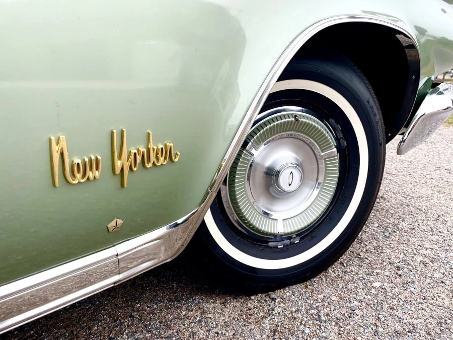 1964 Chrysler New Yorker - Image 12 of 22