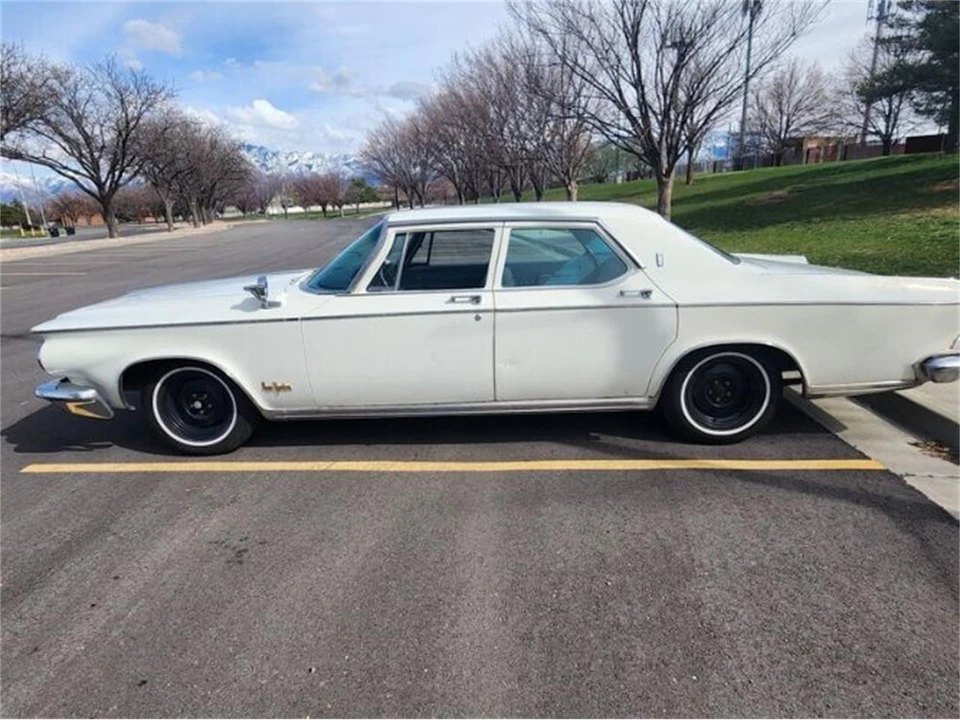1964 Chrysler New Yorker - Image 5 of 13