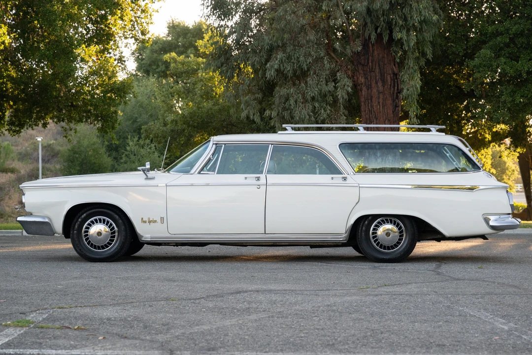 1964 Chrysler New Yorker - Image 14 of 31