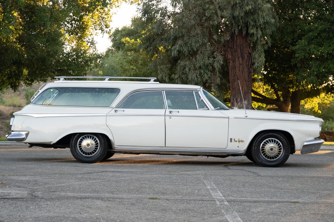 1964 Chrysler New Yorker - Image 6 of 31