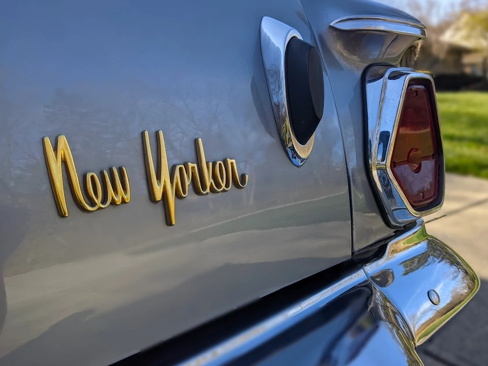 1964 Chrysler New Yorker - Image 18 of 31