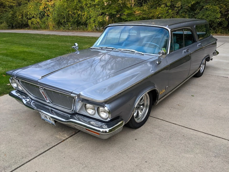 1964 Chrysler New Yorker - Image 3 of 31