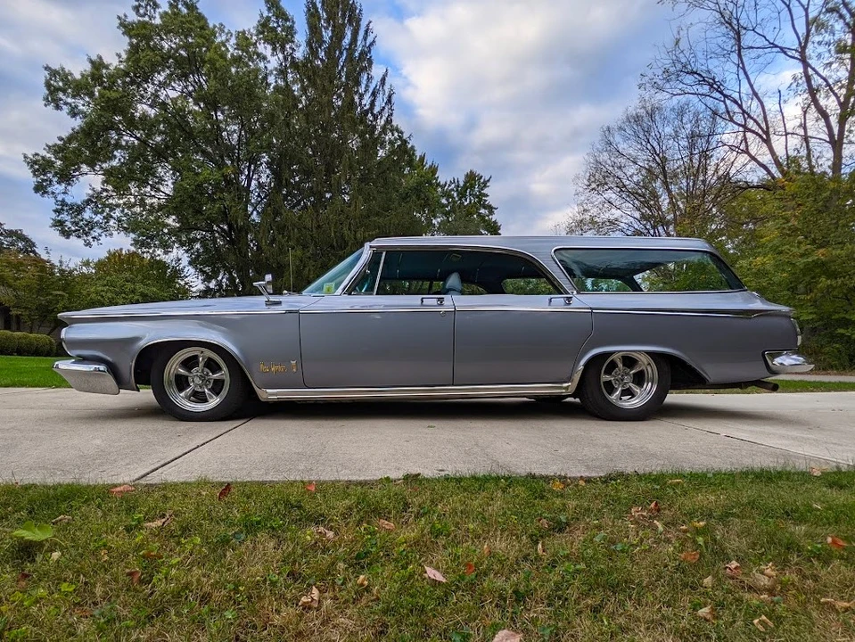 1964 Chrysler New Yorker - Image 12 of 31