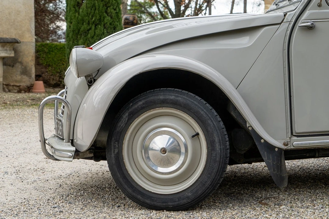 1964 Citroen 2CV - Image 10 of 30