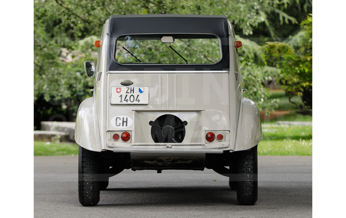 1964 Citroen 2CV Sahara - Image 6 of 18