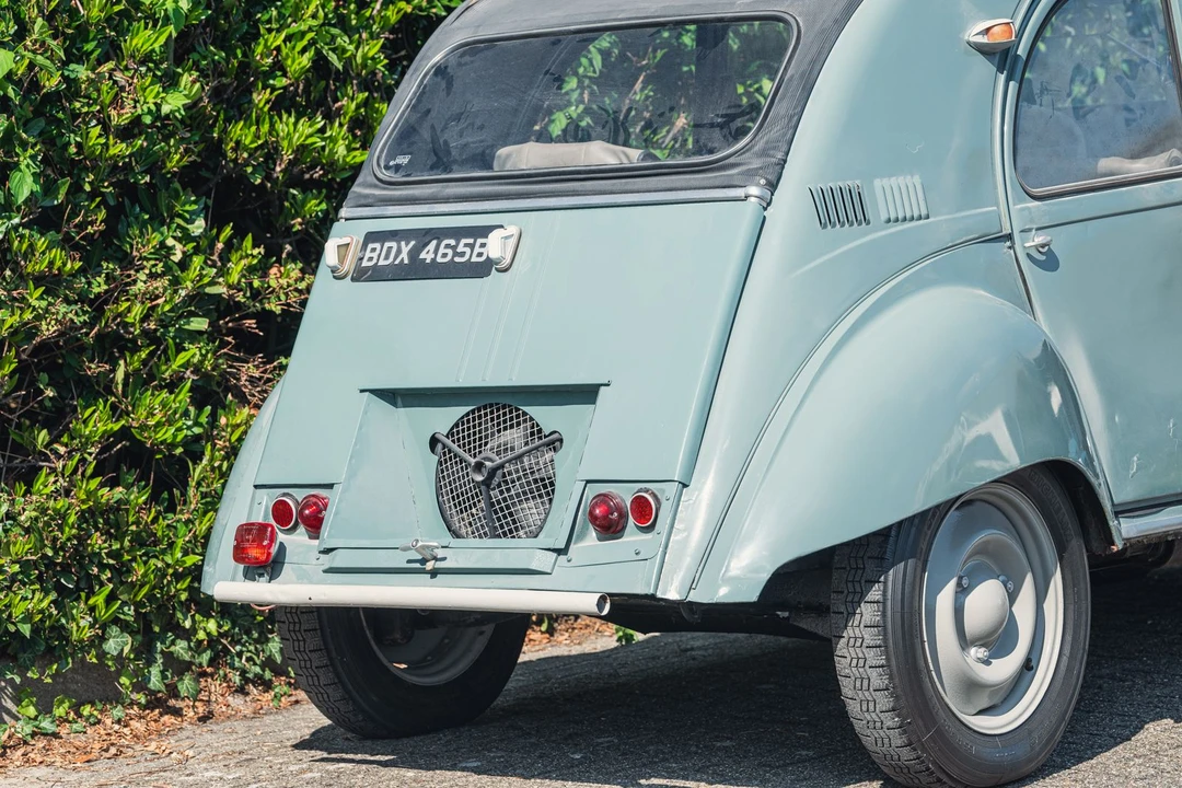1964 Citroen 2CV Sahara - Image 15 of 31