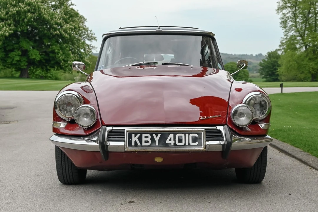 1965 Citroen DS19 - Image 9 of 30